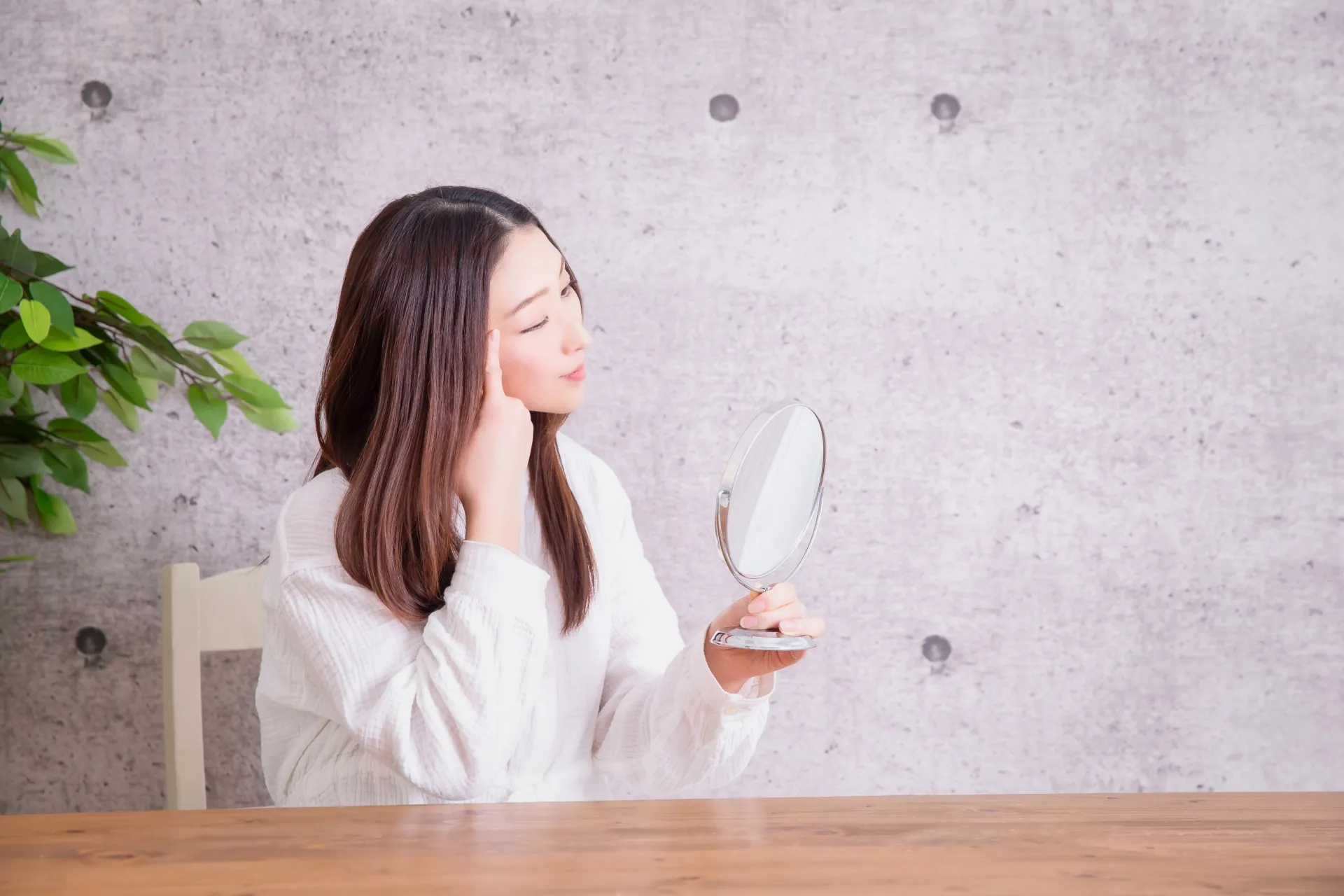 イソトレチノインを辞めた後はニキビや酒さは再発する？